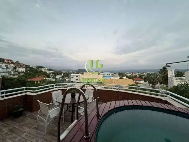 Apartamento com 2 quartos em Camboinhas — foto 1 do anúncio 2911935626