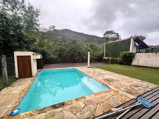 Casa de condomínio com 4 quartos em Badu — foto 1 do anúncio 2884338646