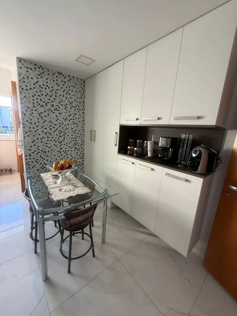 Apartamento com 3 quartos em Camboinhas — foto 8 do anúncio 2902958293