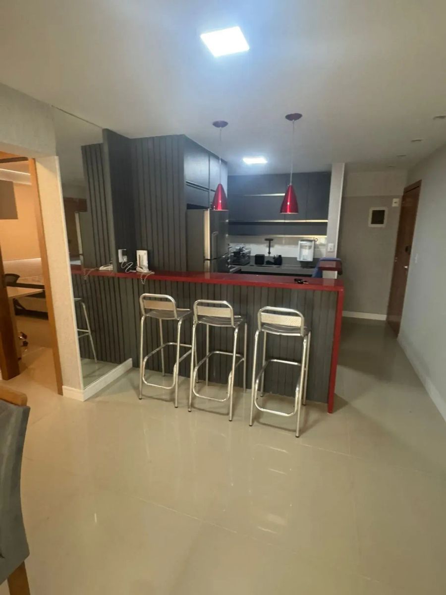 Apartamento com 2 quartos em Camboinhas — foto 4 do anúncio 2821979181